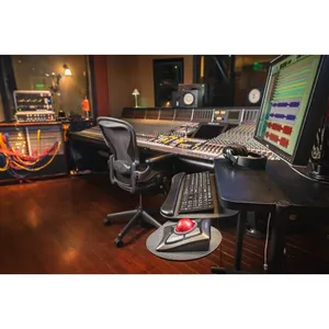 Kensington Pro Fit Wired Mid-Size Mouse – Black (K72359WW) 7